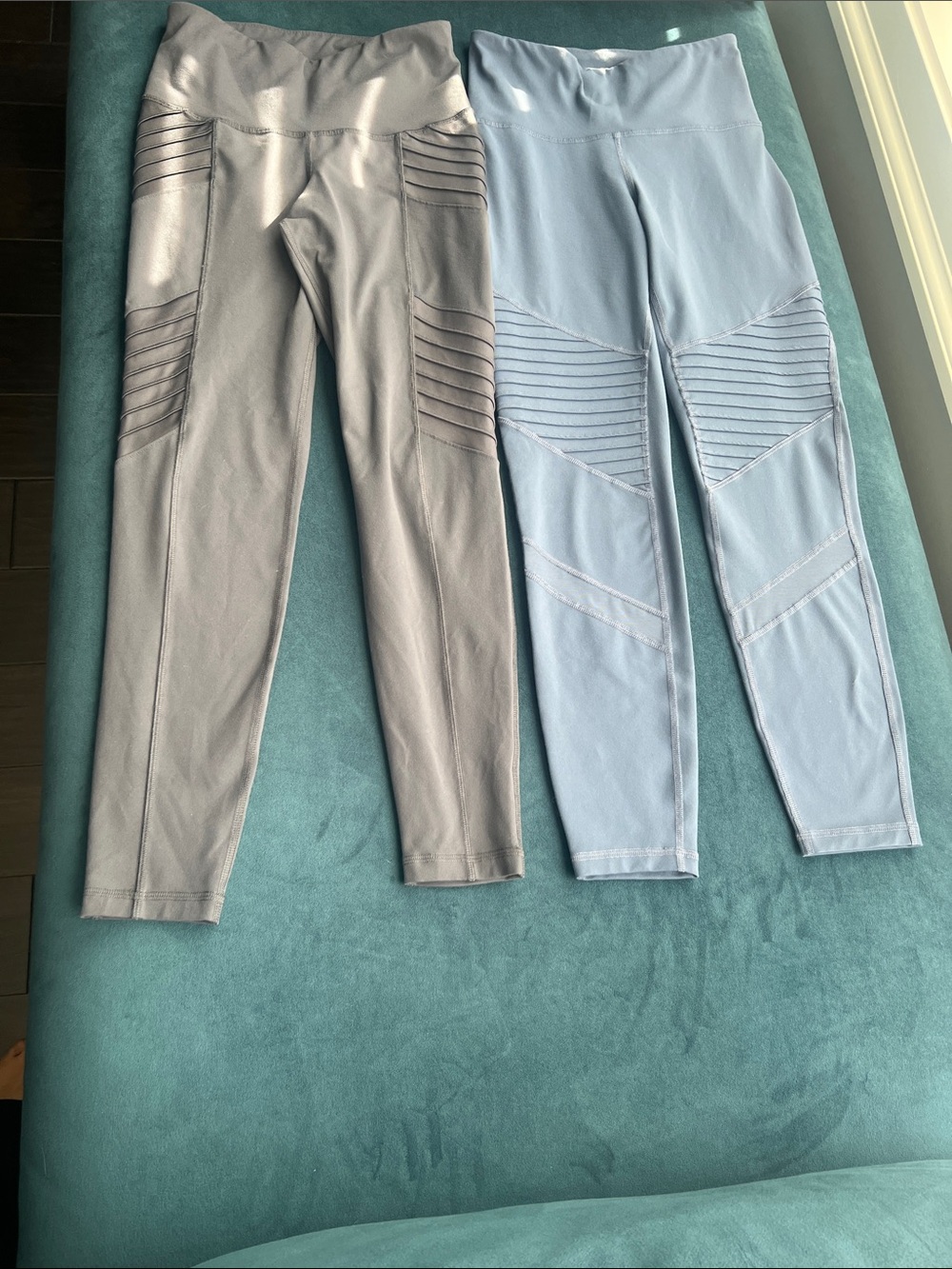 Old Navy Ribbed Panel Active Leggings - Grey & Light Blue (2 for 1)